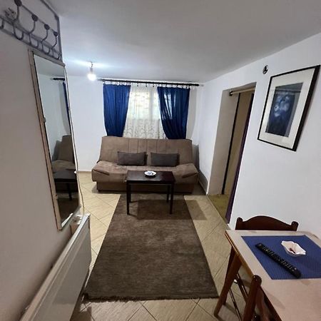 A & A Apartman Подгорица Экстерьер фото