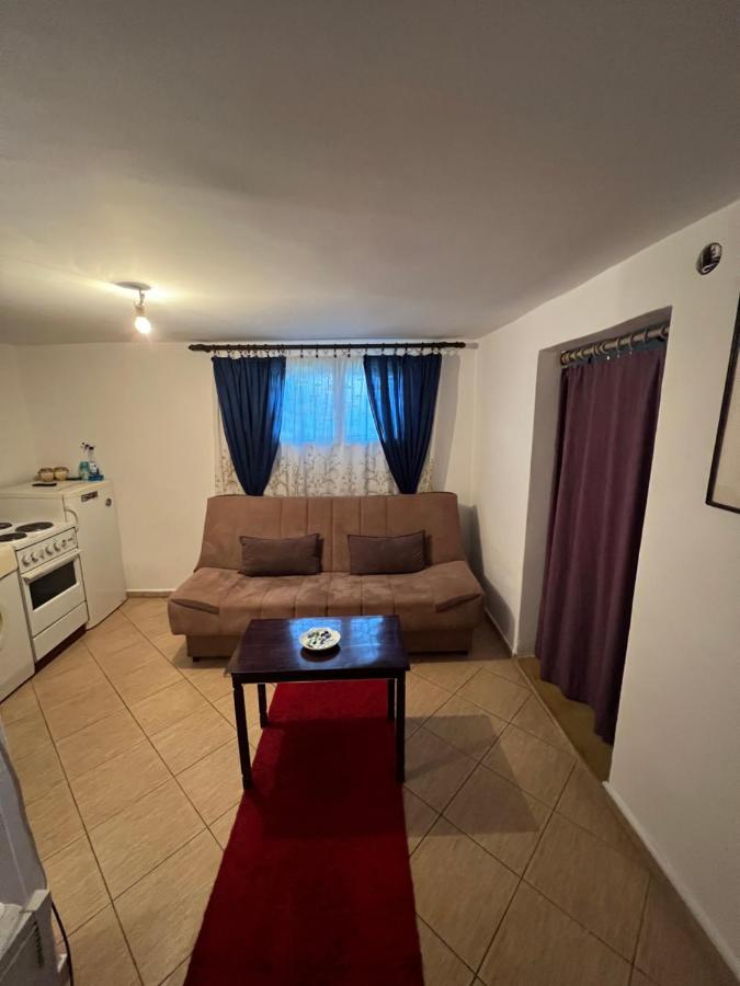 A & A Apartman Подгорица Экстерьер фото