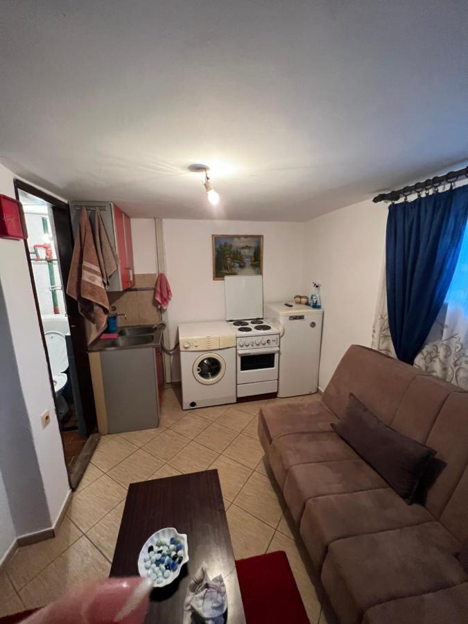 A & A Apartman Подгорица Экстерьер фото